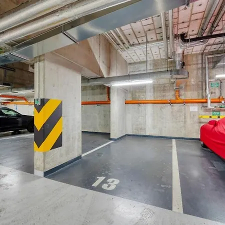 Διαμέρισμα Carme With Parking