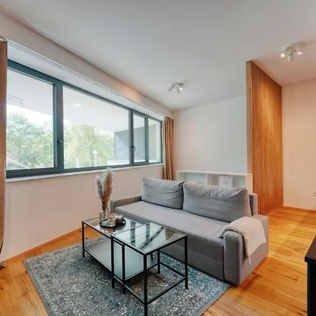 Carme With Parking شقة